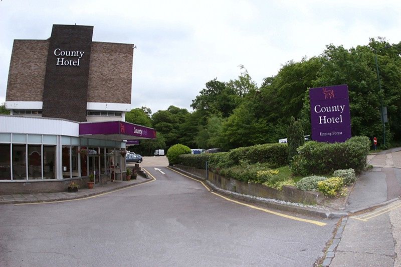 Epping Forest Hotel Woodford Εξωτερικό φωτογραφία