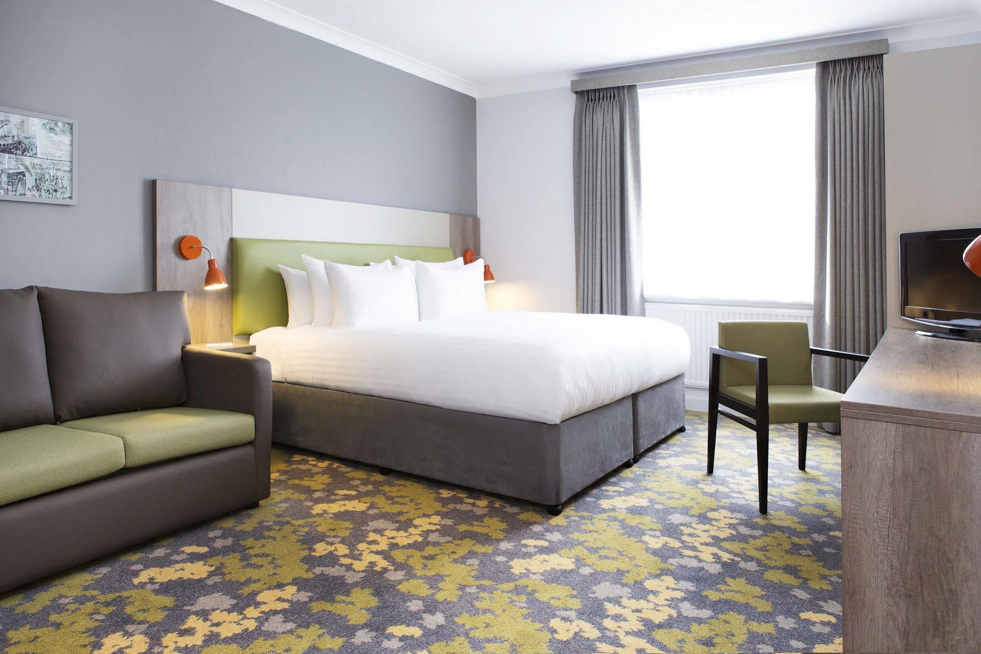 Epping Forest Hotel Woodford Εξωτερικό φωτογραφία