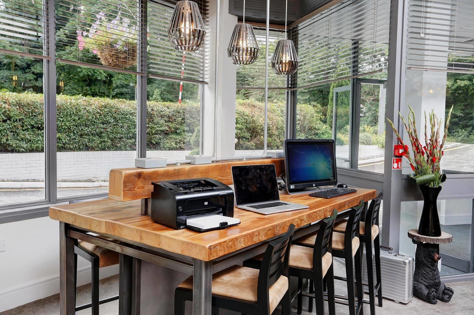 Epping Forest Hotel Woodford Εξωτερικό φωτογραφία