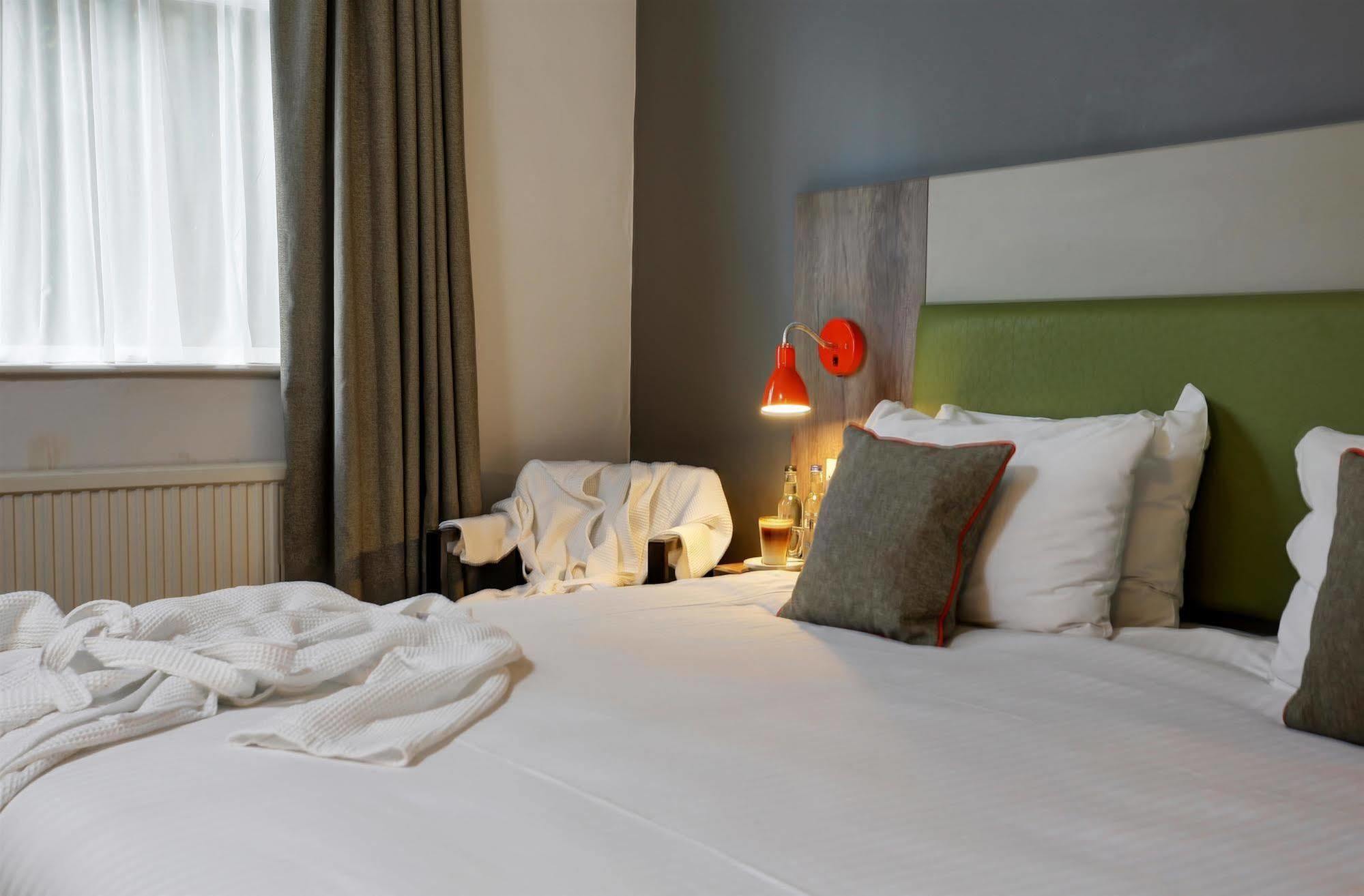 Epping Forest Hotel Woodford Εξωτερικό φωτογραφία