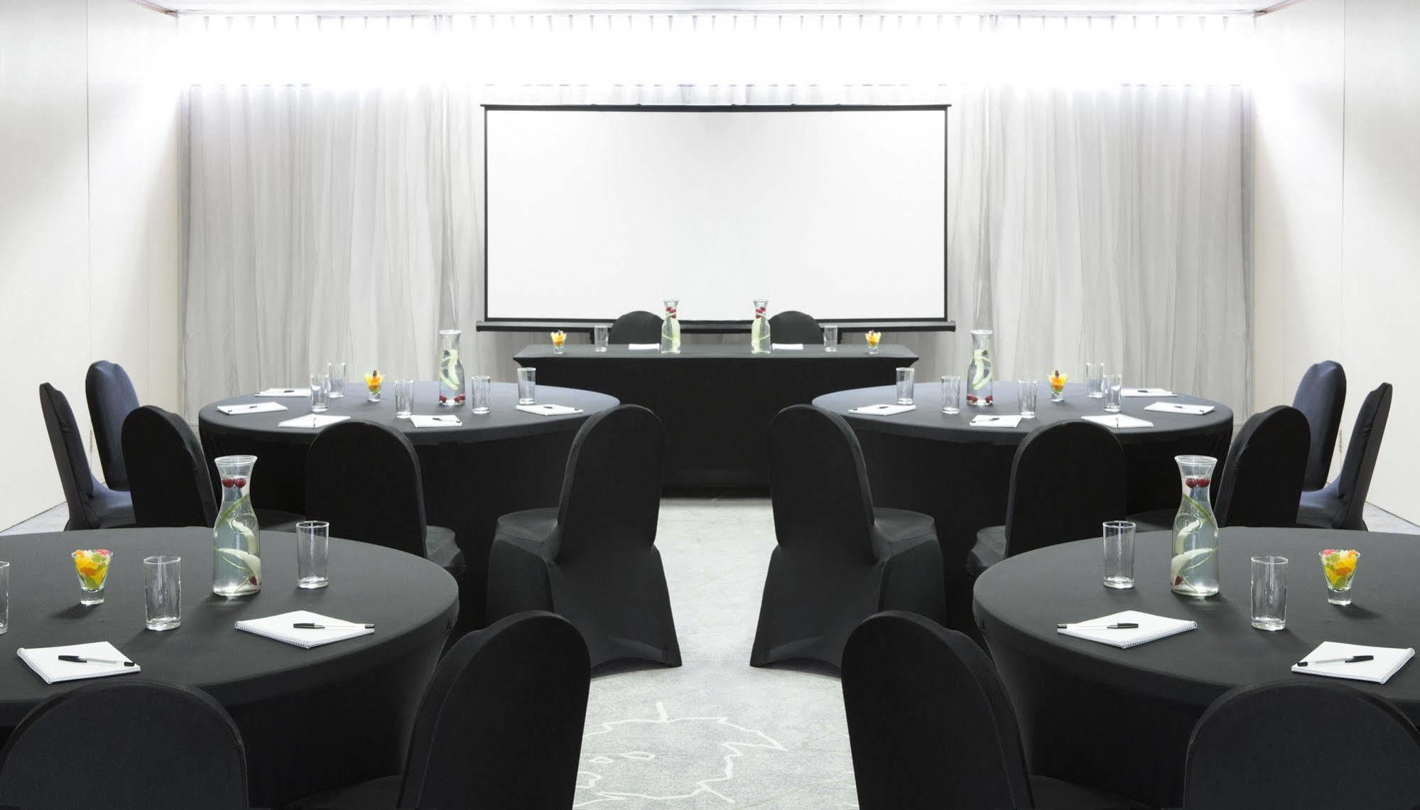 Epping Forest Hotel Woodford Εξωτερικό φωτογραφία