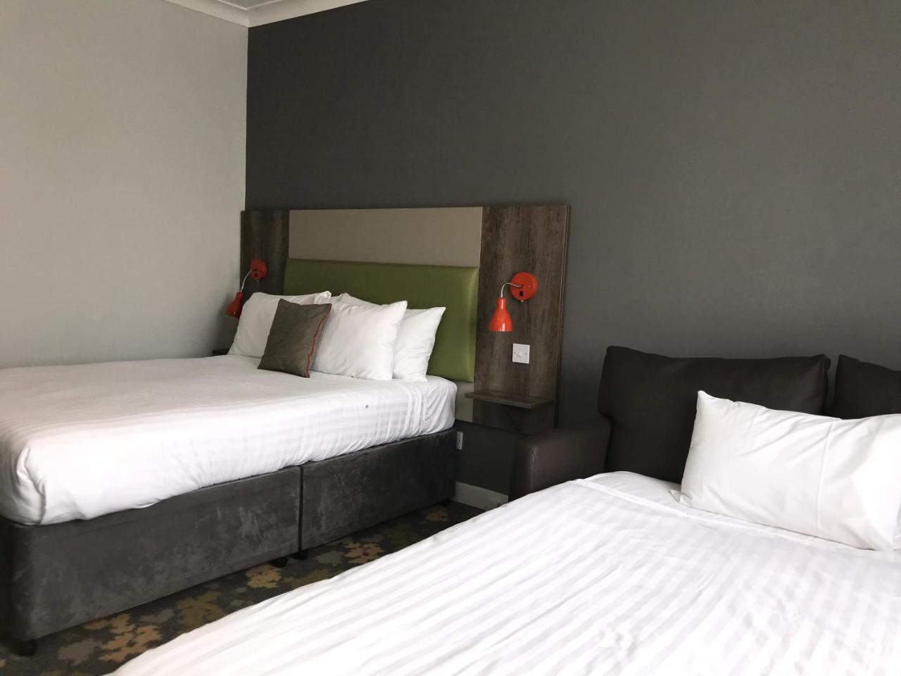 Epping Forest Hotel Woodford Εξωτερικό φωτογραφία