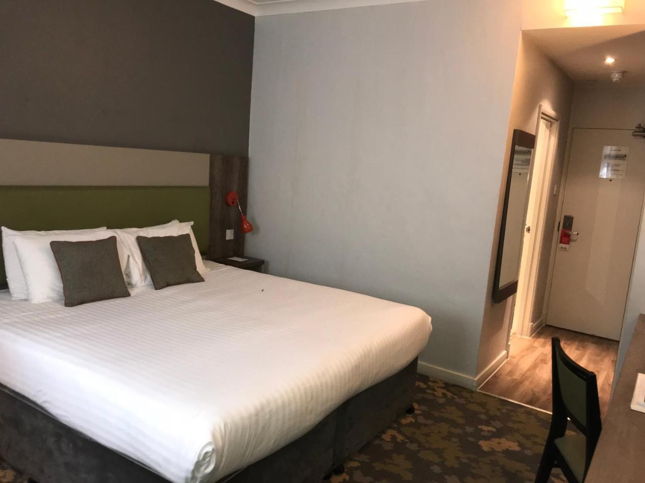 Epping Forest Hotel Woodford Εξωτερικό φωτογραφία